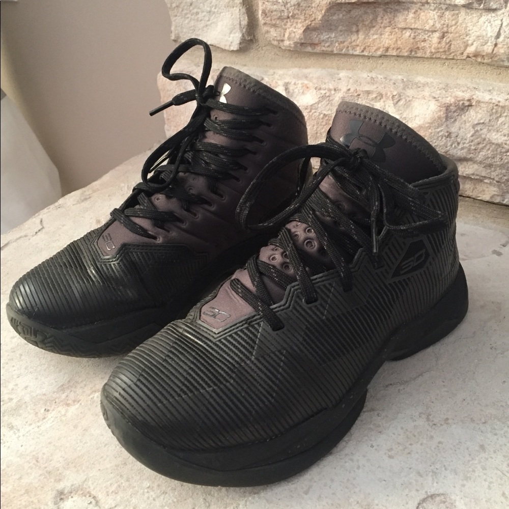 Under Armour Steph Curry 2.5 Boys Grade School 4Y